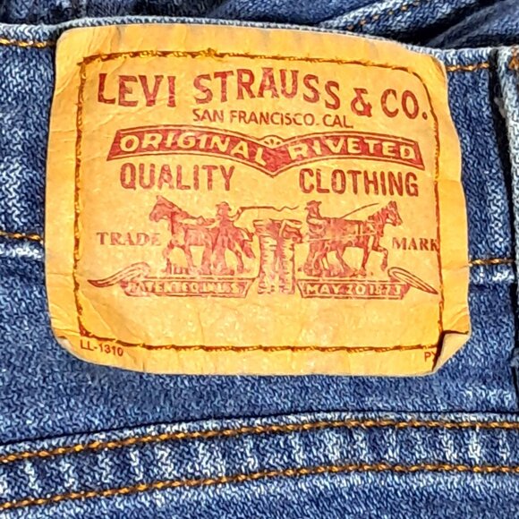 Y2K Levis Womens Bootcut Blue Denim Jeans Medium Wash Stretch Cotton Blend Size - Picture 9 of 10